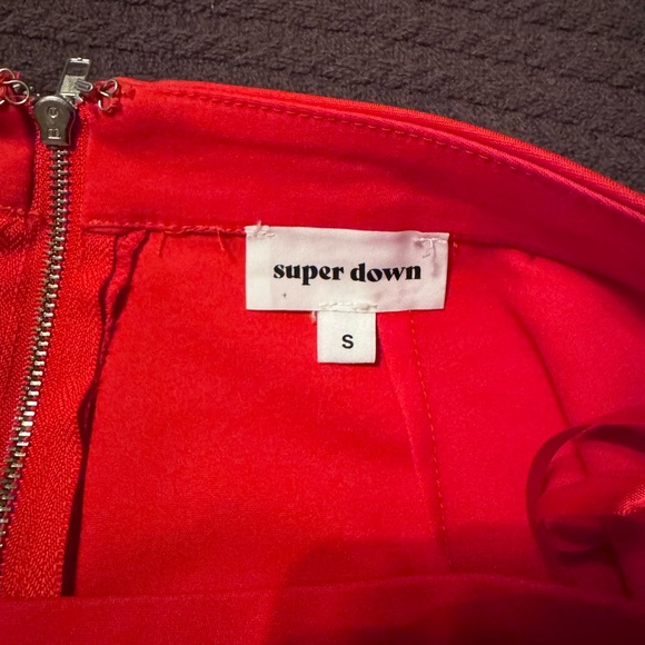 Revolve superdown mini skirt - Picture 2 of 3